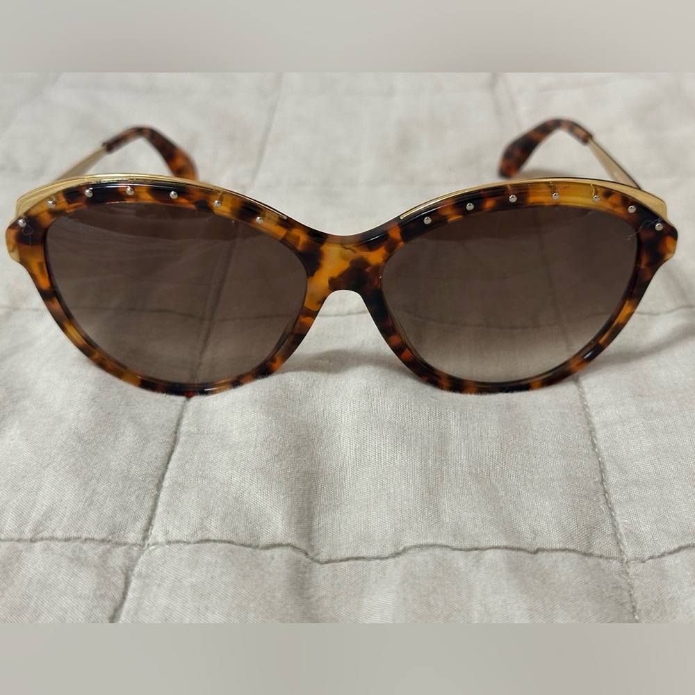 Authentic Alexander McQUEEN
AMQ 4241/S 21K JD Sunglasses